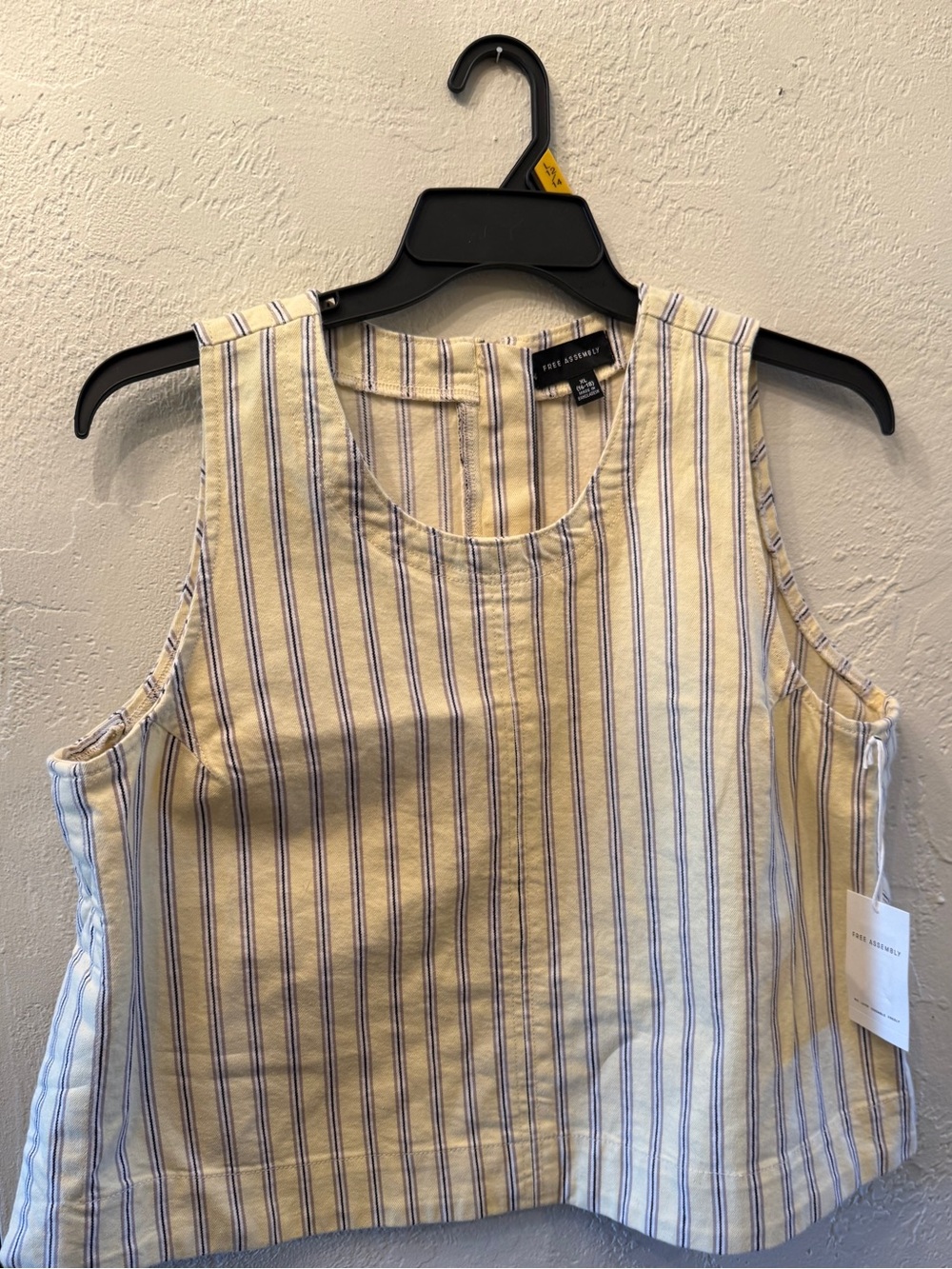 Free Assembly Vertical Stripe Tank Women’s Sz XL